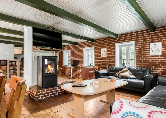 Beautiful In With Sauna *